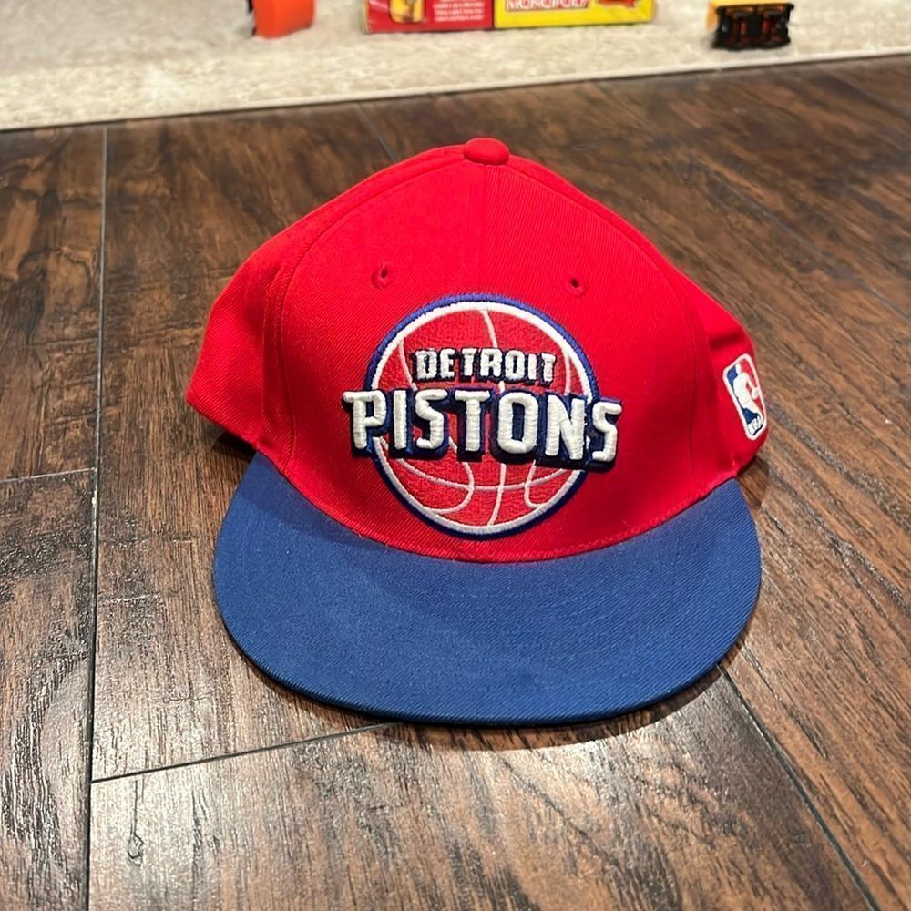 Detroit Pistons adidas SnapBack Adjustable Hat Blue And Red